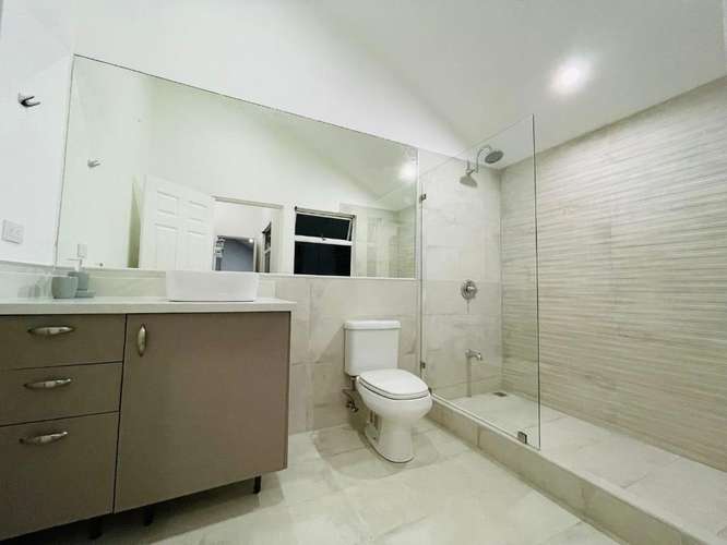 AMUEBLADO CONDO ESCAZU - Imagen 4