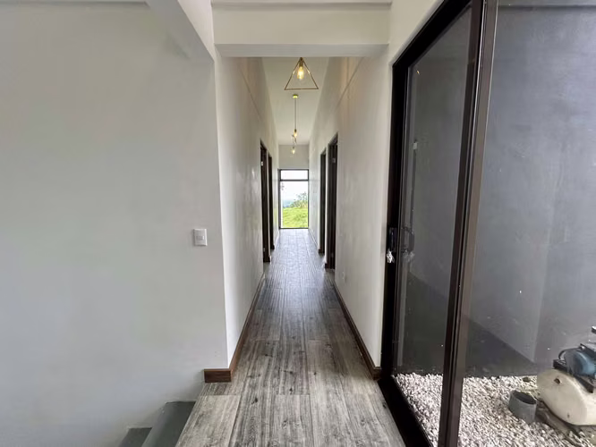 Espléndida Casa Moderna ubicada en Vásquez de Coronado, Cascajal, San José.