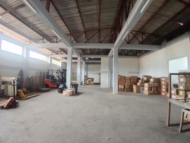 ALQUILER DE BODEGA EN ALAJUELA CON USO DE SUELO INDUSTRIAL - Imagen 6