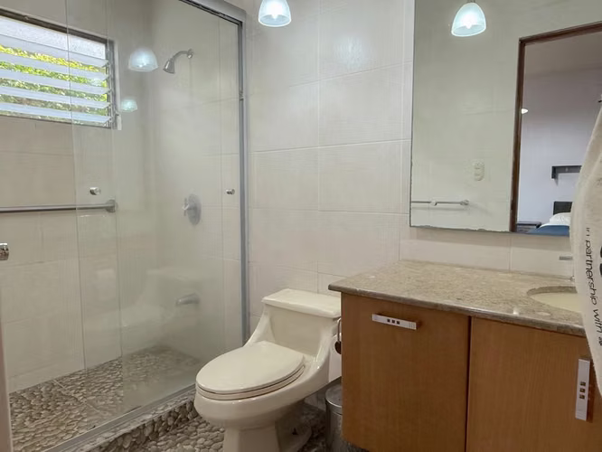 Ahora a Precio de Oportunidad! Casa de Una Planta en Condominio Exclusivo en Santa Ana ID24250