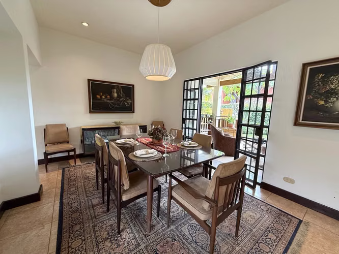Ahora a Precio de Oportunidad! Casa de Una Planta en Condominio Exclusivo en Santa Ana ID24250