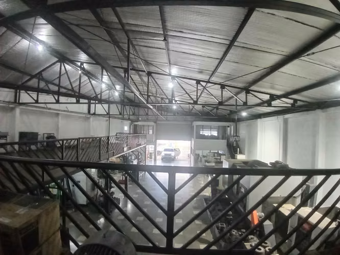 BODEGA EN ALQUILER EN LA URUCA, SAN JOSE CON TRIFASICA