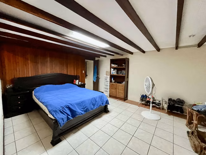 SE VENDE CASA INDEPENDIENTE PARA REMODELAR - ALTO DE LAS PALOMAS - SANTA ANA - Imagen 14