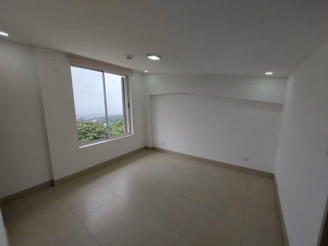 ALQUILER DE APARTAMENTO EN ALTO LAS PALOMAS* - Imagen 13