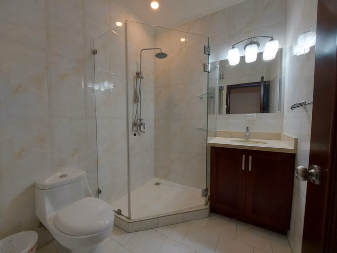 ALQUILER DE APARTAMENTO EN SAN RAFAEL DE ESCAZÚ*