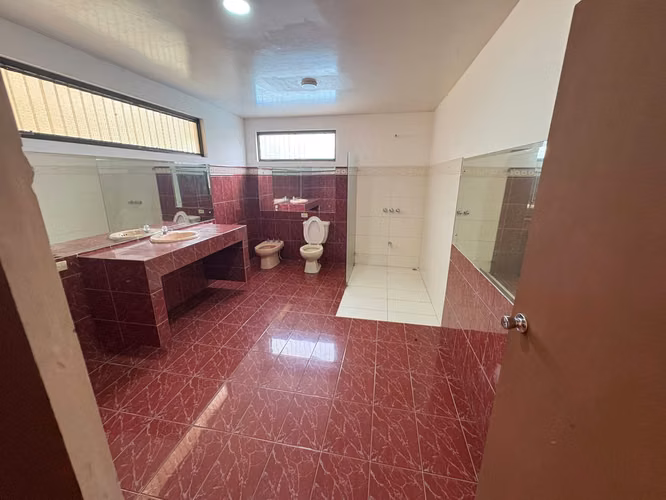 Se vende casa en Patio de Agua - Coronado