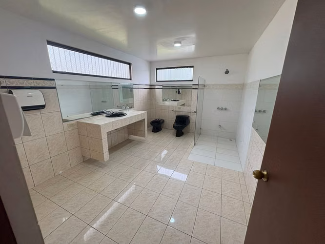 Se vende casa en Patio de Agua - Coronado