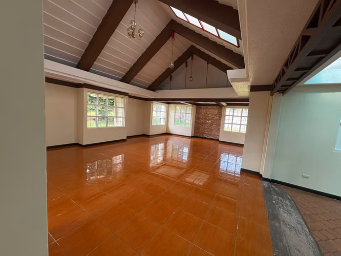 Se vende casa en Patio de Agua - Coronado