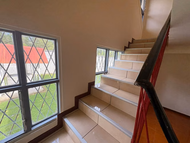 Se vende casa en Patio de Agua - Coronado
