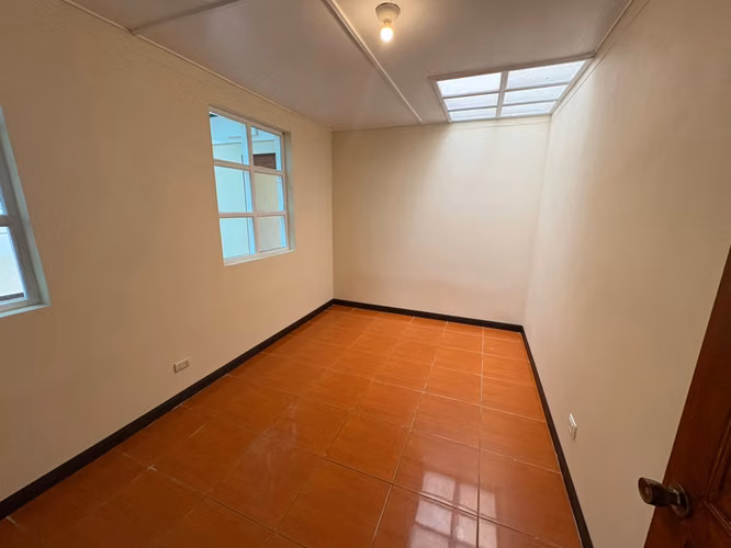 Se vende casa en Patio de Agua - Coronado