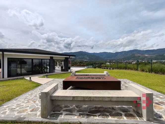 Lote en venta, Santa Ana, Condominio Vista Real. - Imagen 12