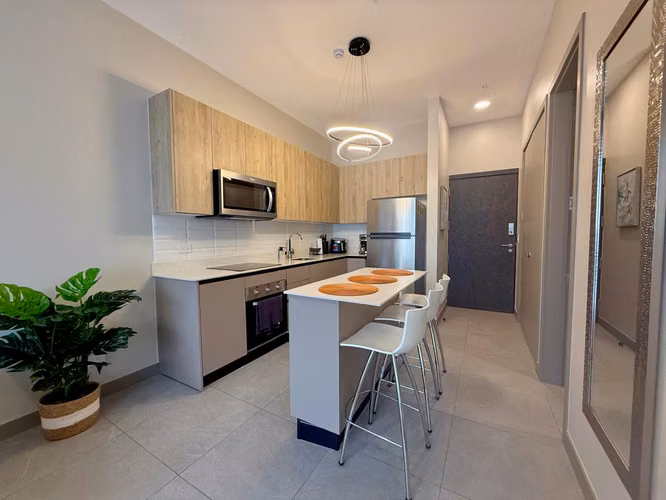 ALQUILER DE APARTAMENTO AMUEBLADO EN NUCLEO SABANA*
