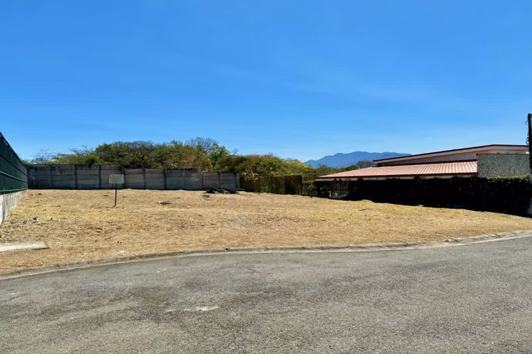 Venta de terreno en La Garita, Condominio Lomas de Hidalgo
