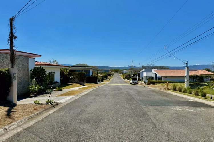 Venta de terreno en La Garita, Condominio Lomas de Hidalgo