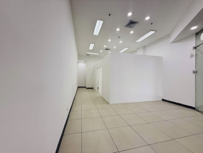 VENTA LOCAL COMERCIAL EN ZONA CENTRO, DESAMPARADOS