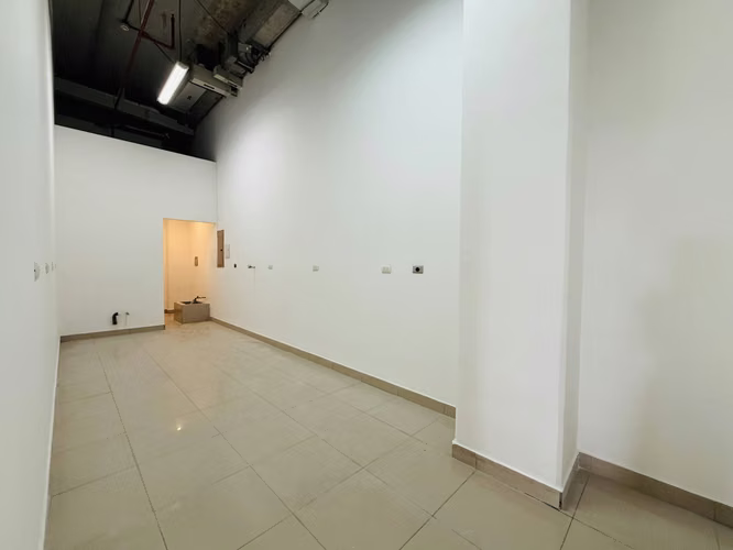 VENTA DE LOCAL COMERCIAL, EN ZONA CENTRO, DESAMPARADOS
