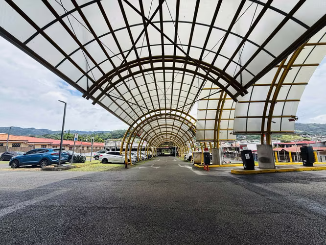 VENTA DE LOCAL COMERCIAL, EN ZONA CENTRO, DESAMPARADOS