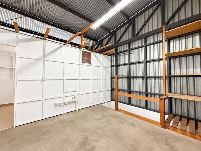Alquiler / Venta Local Comercial o Bodega Moravia Centro - Alta Exposición