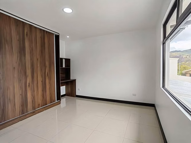 Venta de Casa en Condominio El Cedro, La Lima, Cartago - Imagen 14