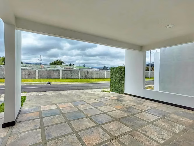 Venta de Casa en Condominio El Cedro, La Lima, Cartago - Imagen 4