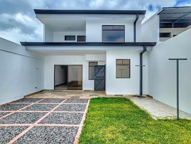 Venta de Casa en Condominio El Cedro, La Lima, Cartago - Imagen 2