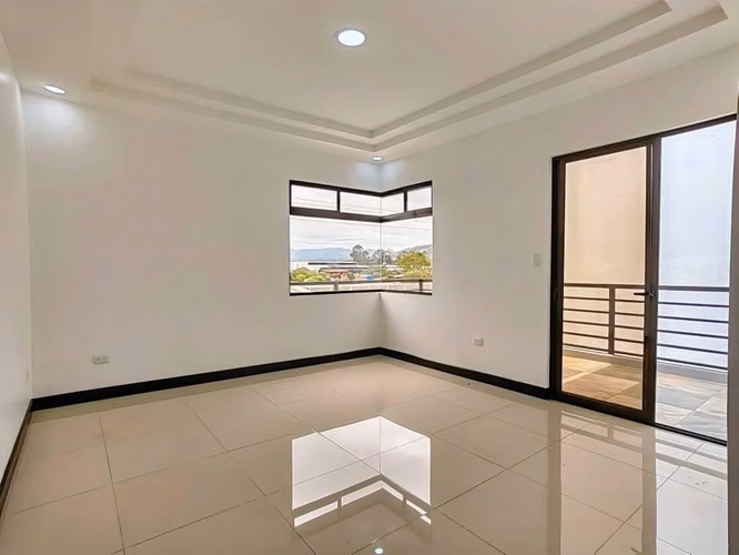 Venta de Casa en Condominio El Cedro, La Lima, Cartago - Imagen 12
