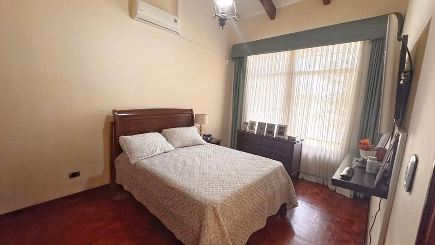 VENTA DE CASA INDEPENDIENTE EN TREJOS MONTEALEGRE ESCAZU
