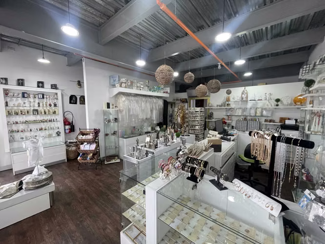 VENTA DE LOCAL MODERNO POR CITY PLACE Y LA CRUZ ROJA - Imagen 19