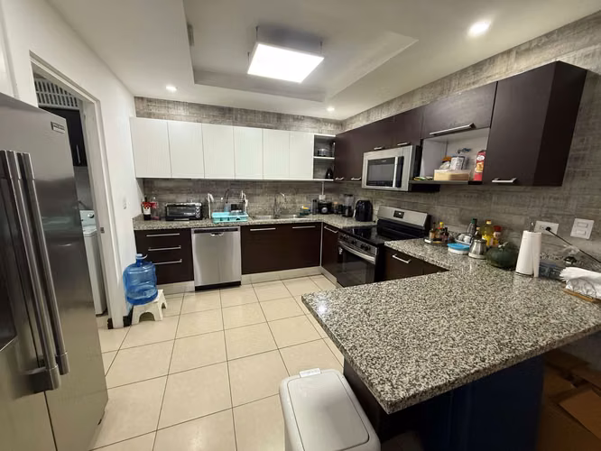 ALQUILER DE CASA EN RIO PALMA, GUACHIPELIN* - Imagen 4