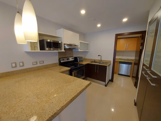 ALQUILER DE APARTAMENTO CON LÍNEA BLANCA, GUACHIPELÍN* - Imagen 3