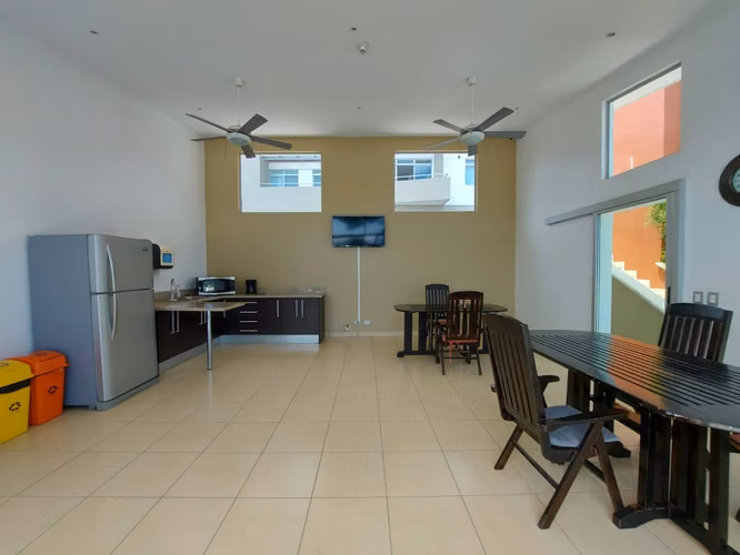 ALQUILER DE APARTAMENTO CON LÍNEA BLANCA, GUACHIPELÍN* - Imagen 18