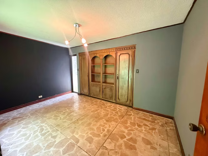 Se vende Casa Rohrmoser 3 habitaciones - 2.5 baños