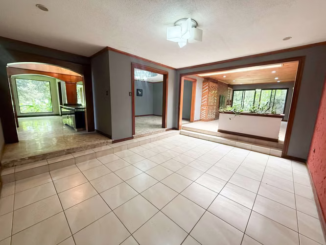 Se vende Casa Rohrmoser 3 habitaciones - 2.5 baños
