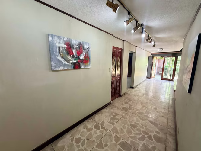 Se vende Casa Rohrmoser 3 habitaciones - 2.5 baños