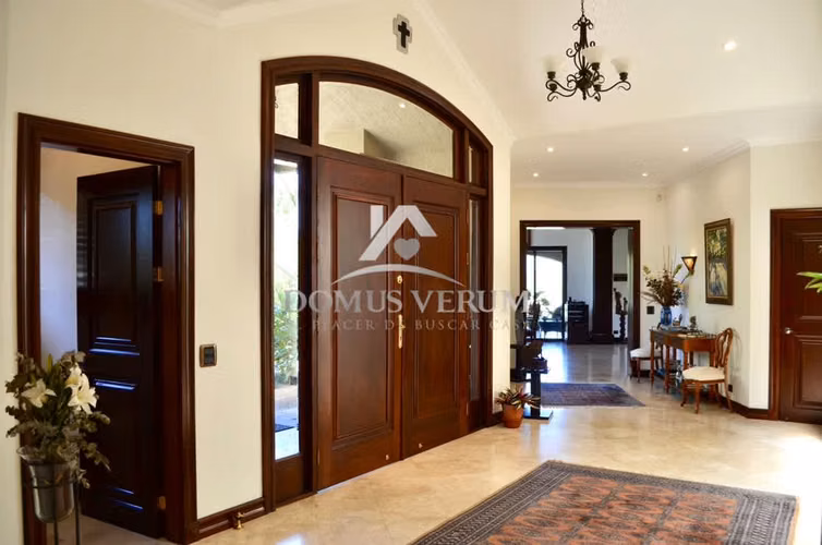 Casa de Lujo en venta Ciudad Colón