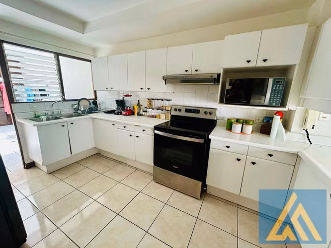 Oportunidad de Inversión: Casas dúplex en Curridabat – Residencial El Prado