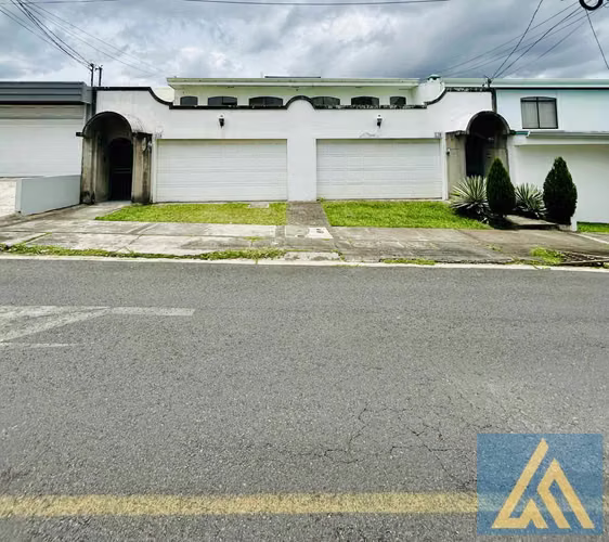 Oportunidad de Inversión: Casas dúplex en Curridabat – Residencial El Prado