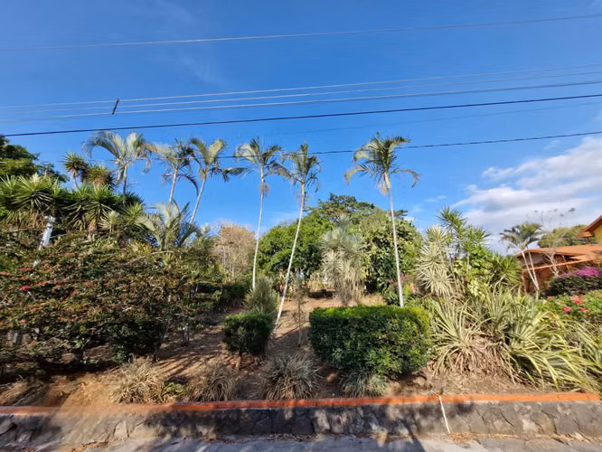  ¡Oportunidad Única! Venta de Lote Residencial Premium en Heredia - Imagen 2