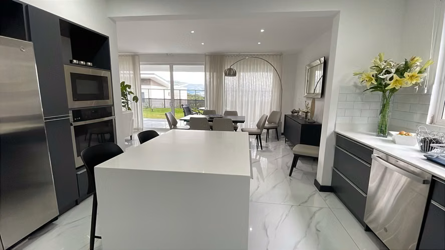 Venta de casas desde $690,000en Guachipelín, Escazú! - Imagen 14