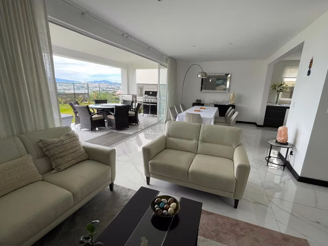 Venta de casas desde $690,000en Guachipelín, Escazú! - Imagen 6