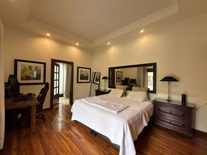 VENTA DE CASA EN RESIDENCIAL TREJOS MONTEALEGRE, ESCAZÚ