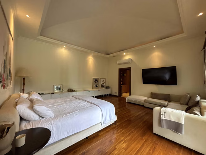 VENTA DE CASA EN RESIDENCIAL TREJOS MONTEALEGRE, ESCAZÚ
