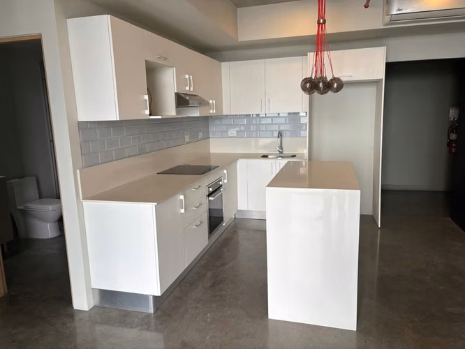 REBAJADO! Venta Apartamento Condominio Urbn Escalante, San José. 5828
