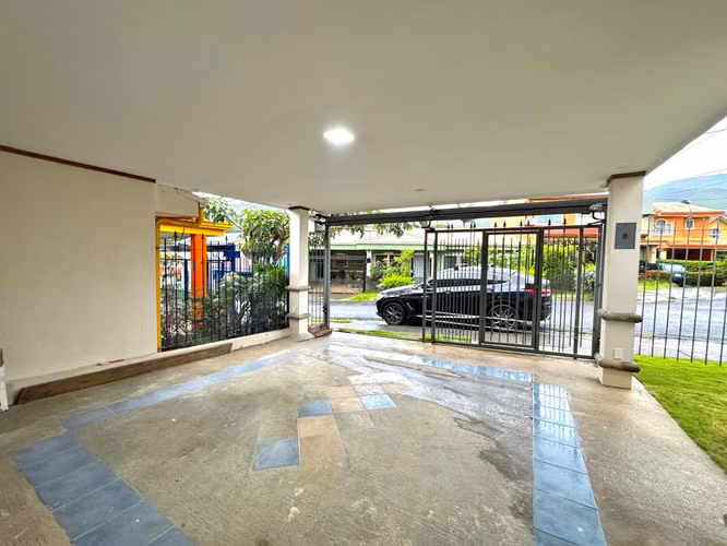 ALQUILER DE CASA EN BOULEVARD LAS PALMAS, CIUDAD COLÓN - Imagen 16