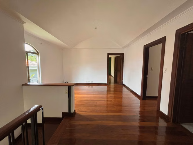 VENTA DE CASA EN JABONCILLOS, ESCAZÚ*
