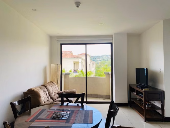 Apartamento En Lujoso Condominio - Imagen 4