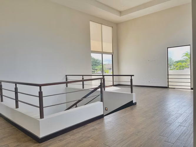 Venta | Oportunidad de inversión Casa en Hacienda El Sol