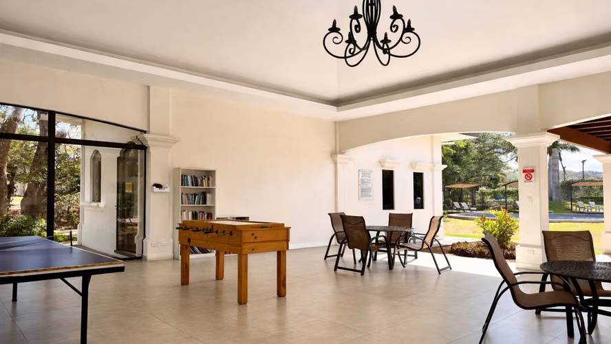 Venta | Oportunidad de inversión Casa en Hacienda El Sol