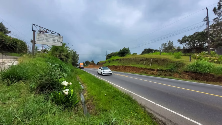 Terreno Segregado en 2 lotes sobre ruta 32, 10 min del Túnel Zurquí - Imagen 4