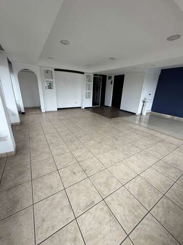 Alquiler Local Comercial en Curridabat